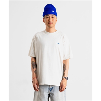 Moderne t-shirt i off white med print på ryggen fra Woodbird