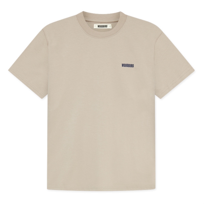 Moderne oversized t-shirt i beige med print på ryggen fra Woodbird