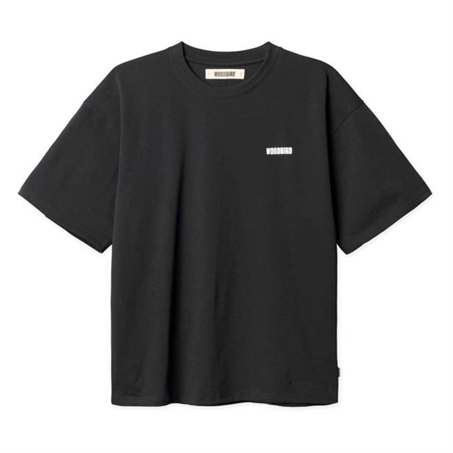 Stilet t-shirt i sort med logo og print på ryggen fra Woodbird