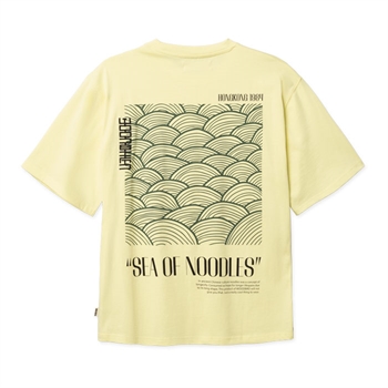 Moderne gul t-shirt med print på ryggen fra Woodbird