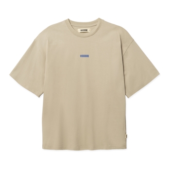 Moderne sandfarvet t-shirt med print på ryggen fra Woodbird