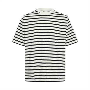 Behagelig hvid & sort stribet t-shirt fra Matinique