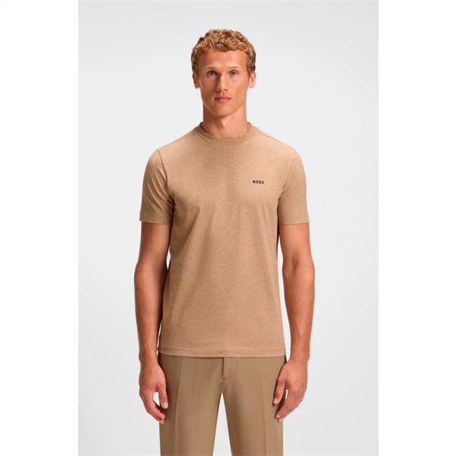 Klassisk t-shirt i farven støvet beige med logo fra BOSS