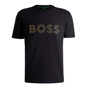 Flot blå t-shirt fra BOSS med stort logo på brystet.