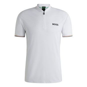 Sporty hvid t-shirt med logo striber på ærmer og ryg fra BOSS.
