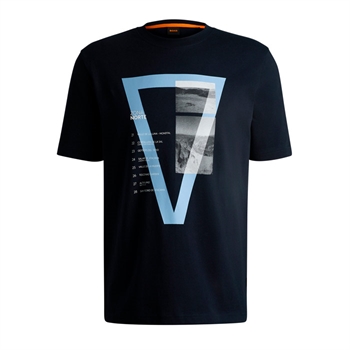 Smart mørkeblå t-shirt fra BOSS med foto print.