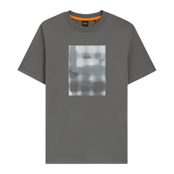 Klassisk mørkegrå t-shirt med print i fronten fra BOSS