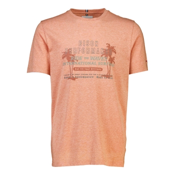 Enkel og pæn t-shirt i orange med print fra Bison