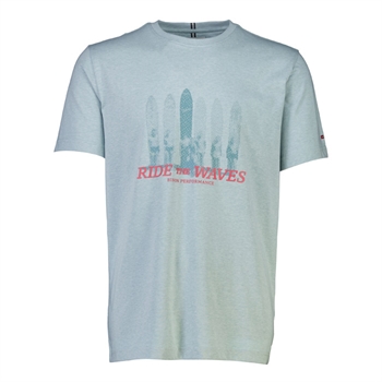 Enkel og pæn t-shirt i mintgrøn med print fra Bison
