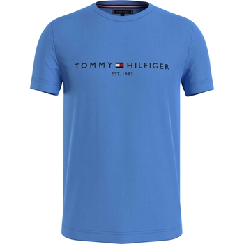Lyseblå logo T-shirt fra Tommy Hilfiger.