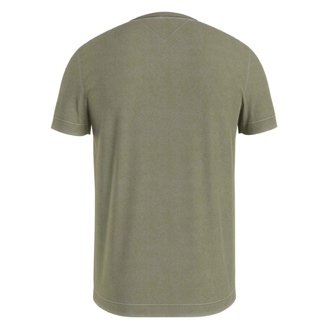 Fedt nyt \'Take\' på Tommy Hilfiger Klassisk T-Shirt i Garment Dye Farve