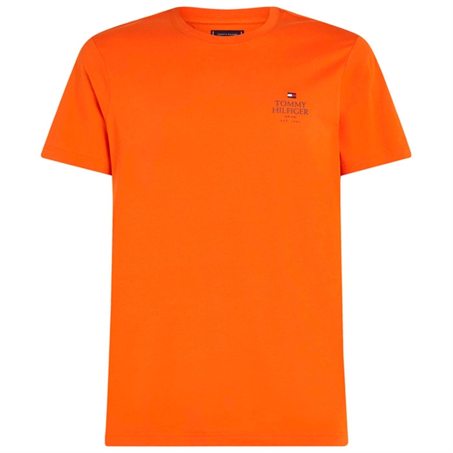 Smart T-shirt med logo i orange fra Tommy Hilfiger.