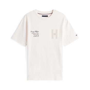 Moderne beige t-shirt med smarte detaljer fra Tommy Hilfiger