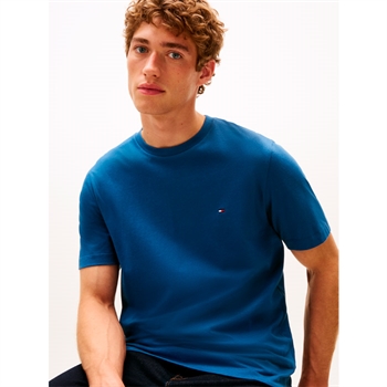 Klassisk blå t-shirt med logo fra Tommy Hilfiger