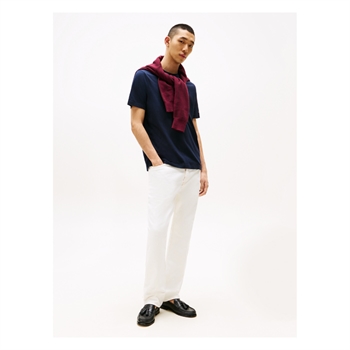 Pæn og moderne love t-shirt i blå fra Tommy Hilfiger