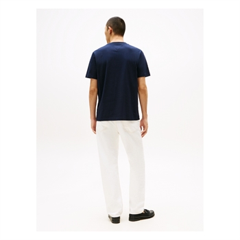 Pæn og moderne love t-shirt i blå fra Tommy Hilfiger