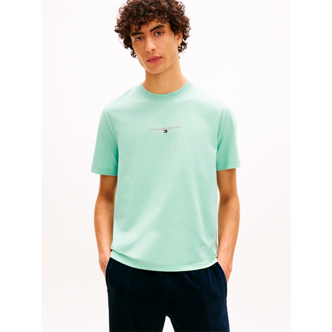 Pæn mintgrøn t-shirt med logo fra Tommy Hilfiger