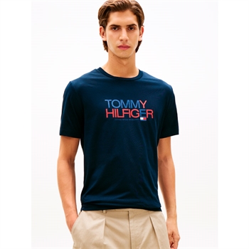 Moderne navy t-shirt med logo fra Tommy Hilfiger