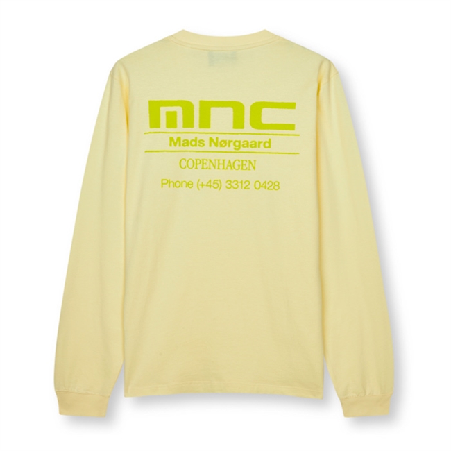 Lækker langærmet t-shirt i støvet gul fra Mads Nørgaard