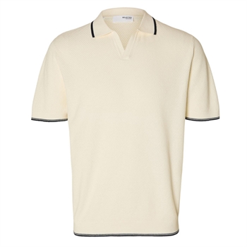 Lækker strikket polo i beige fra Selected.