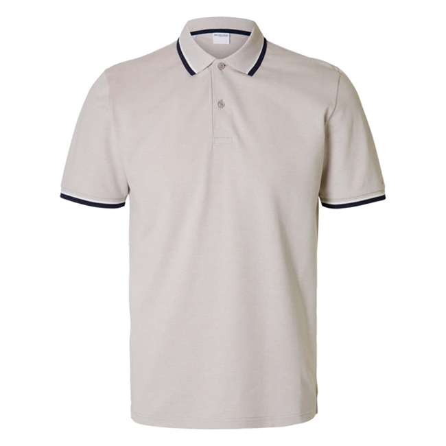 Flot sports polo i sand farve fra Selected
