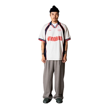 Moderne sports polo i hvid / rød fra Woodbird