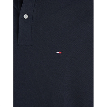 Navy Basis Polo med broderet logo fra Tommy Hilfiger.