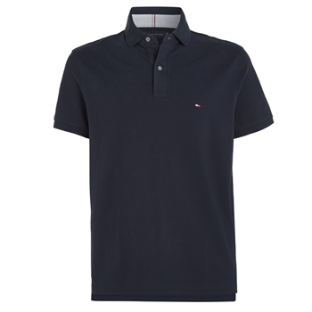 Navy Basis Polo med broderet logo fra Tommy Hilfiger.