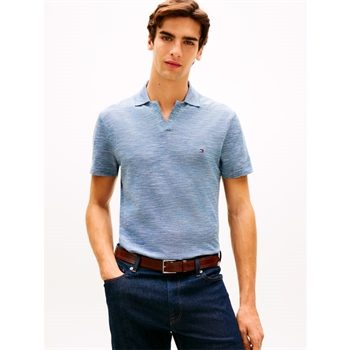 Stilren oxford polo i mellemblå fra Tommy Hilfiger