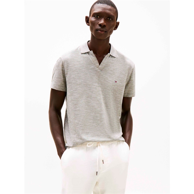 Stilren oxford polo i støvet grøn fra Tommy Hilfiger