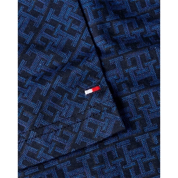 Smart monogram printet polo i blå farver fra Tommy Hilfiger.