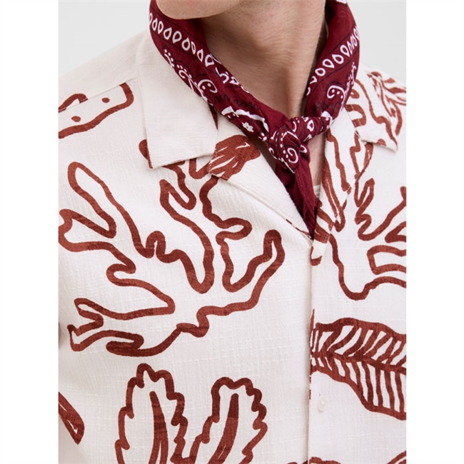 Kortærmet mønstret skjorte i hvid fra Jack & Jones