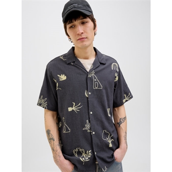 Kortærmet mønstret skjorte i grå fra Jack & Jones
