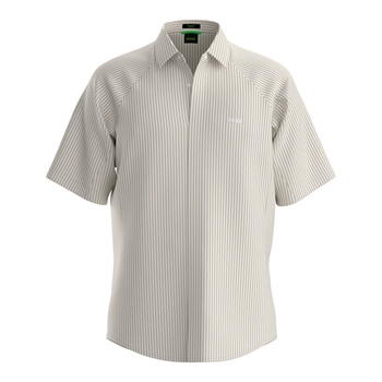 Stribet kortærmet skjorte i hvid / beige fra BOSS