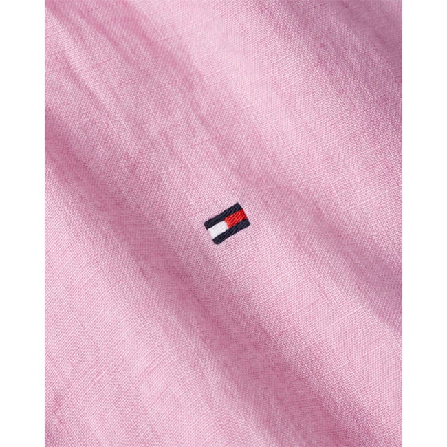 Lækker pink sommer skjorte i hør fra Tommy Hilfiger.