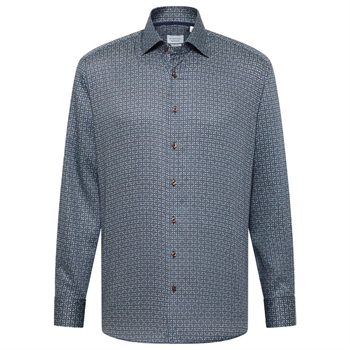 Pæn modern fit skjorte i blå med mønster fra Eterna