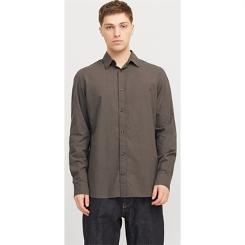 Flot brun skjorte fra Jack & Jones