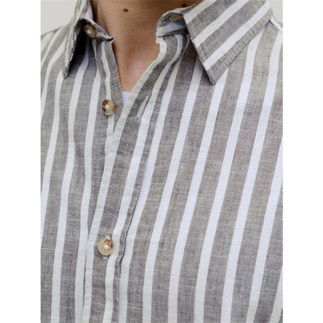 Moderne stribet skjorte i grøn fra Jack & Jones