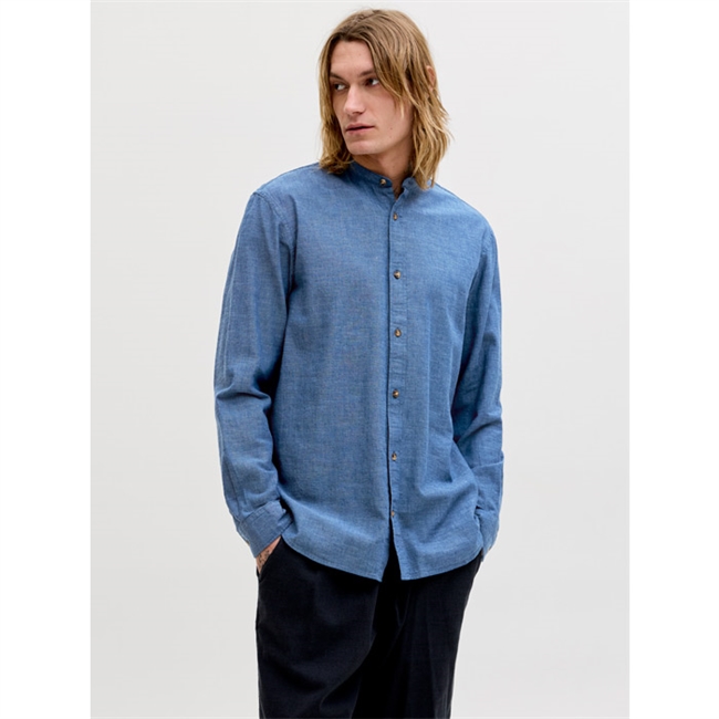 Smart navy skjorte fra Jack & Jones