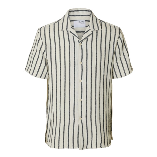 Sommerlig stribet skjorte i off white & navy fra Selected