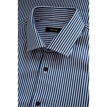 Klassisk stribet skjorte i melleblå fra Matinique