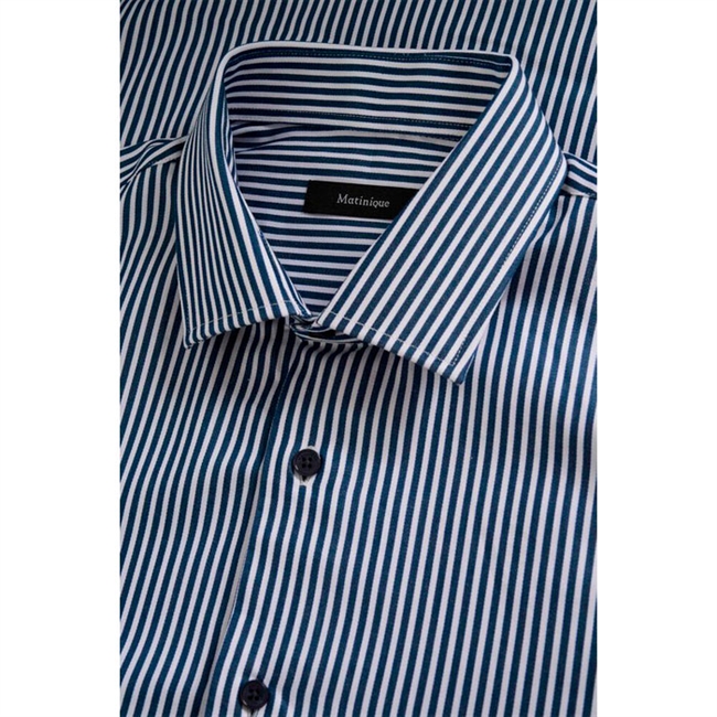 Klassisk stribet skjorte i melleblå fra Matinique