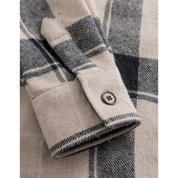 Ternet Overshirt fra Les Deux