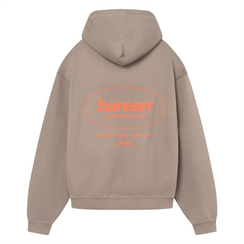 Smart oversized hoodie i brun fra Bareen med print på ryggen