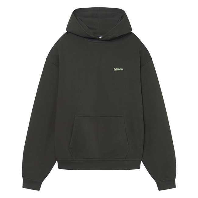 Smart oversized hoodie i sort fra Bareen med print på ryggen