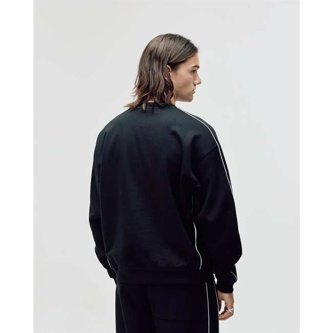 Bareen Oversized Logo Crewneck Sort
