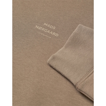 Pæn basic sweatshirt i brun fra Mads Nørgaard
