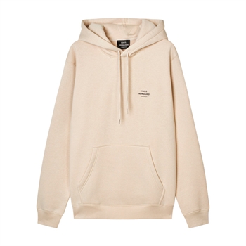 Behagelig sand farvet hoodie med logo fra Mads Nørgaard