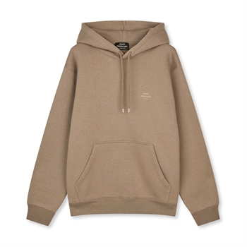 Pæn basic hoodie i brun med logo fra Mads Nørgaard