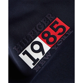 Lækker gennem lynet blå sweatshirt fra Tommy Hilfiger.